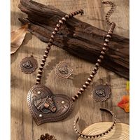 Ensemble de quatre pièces vintage occidental avec tête de cheval et cœur, collier, boucles d'oreilles, bague, bracelet, bijoux en cuivre vieilli