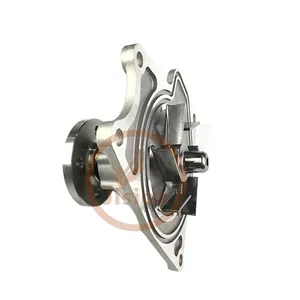 Excavator Engine Parts 4M40 Engine Water Pump ME993473