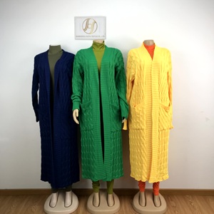 2024 femmes décontracté <span class=keywords><strong>Cardigan</strong></span> grande taille automne hiver long pull tricoté avec poche couleur unie pour la saison d'automne - Product Image 2