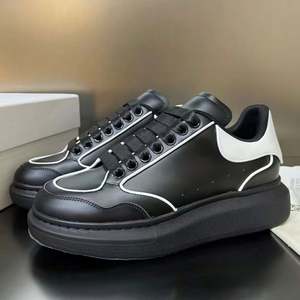 Zapatillas de Diseño de Alta Calidad, Estilo Urbano, con Plataforma, de Cuero, que Aumentan la Estatura - Product Image 2