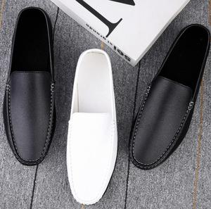 Autunno nuove <span class=keywords><strong>scarpe</strong></span> in pelle Casual tinta unita <span class=keywords><strong>scarpe</strong></span> Casual alla moda e semplici <span class=keywords><strong>da</strong></span> <span class=keywords><strong>uomo</strong></span> <span class=keywords><strong>scarpe</strong></span> di cuoio a punta rotonda <span class=keywords><strong>tacco</strong></span> piatto - Product Image 3