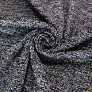 T-shirt de compression décontracté à manches courtes pour femme, imprimé numériquement, écologique, vente en gros, vêtements de sport, t-shirt de compression fitness - Product Image 5