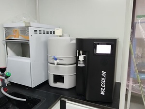 Máquina de <span class=keywords><strong>Agua</strong></span> Ultrapura de Laboratorio de 30L/H, Sistema de Purificación por Ósmosis Inversa, Bomba PLC, <span class=keywords><strong>Agua</strong></span> <span class=keywords><strong>Destilada</strong></span> Estéril de Alta Pureza, ISO9001 CE 220V - Product Image 5