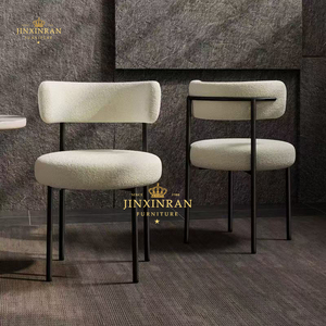 <span class=keywords><strong>Sedie</strong></span> da Matrimonio <span class=keywords><strong>Bianche</strong></span> di Lusso in Stile Europeo Moderno, Struttura in Ferro Resistente, Impilabili, per Eventi in Hotel e Feste Nuziali - Product Image 5