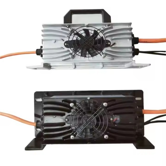 Li Ion Battery Charger 24V Dc 32.85V 20A for Electric Bike E-scooter Motorcycle Battery Charger