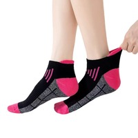 Chaussettes de sport noires pour femme, best-seller transfrontalier, en coton à séchage rapide, pour la course, le cyclisme et le basketball