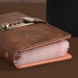 Planificateur d'économies A6 à couverture rigide avec 50 feuilles <span class=keywords><strong>de</strong></span> <span class=keywords><strong>pages</strong></span> en PP, album en similicuir avec fermeture à cadenas - Product Image 2