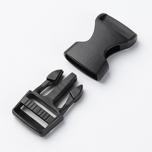 Hebilla de liberación lateral de plástico de 15 mm, ajustable, negra, para bolsos y mochilas - Product Image 3