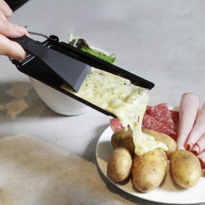 Outil de cuisine à domicile raclette au fromage antiadhésive plateau de <span class=keywords><strong>cuisson</strong></span> en acier au carbone ensemble de grillades <span class=keywords><strong>avec</strong></span> manche en <span class=keywords><strong>bois</strong></span> utilisation au poêle - Product Image 3