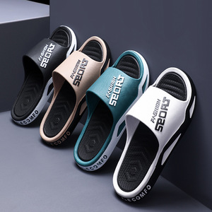 Nouvelles pantoufles tendance et sportives pour hommes - Chaussures d'été à semelle souple pour la maison - Tongs pour hommes - Product Image 6