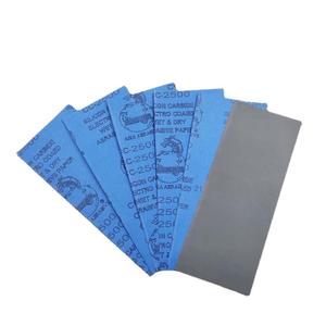 Papier abrasif en carbure de silicium bleu 9x3,6 pouces (23x9,3 cm) sur base papier, pour polissage humide et sec des meubles, des quincailleries et des automobiles - Product Image 1