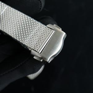 นาฬิกาข้อมืออัตโนมัติสีดำสุดหรูสำหรับทุกเพศ สายสแตนเลสสตีล 904L คุณภาพสูงแบบกำหนดเอง พร้อมตัวชี้พลังงานสำรอง NH35 ขนาด 20 มม. - Product Image 3