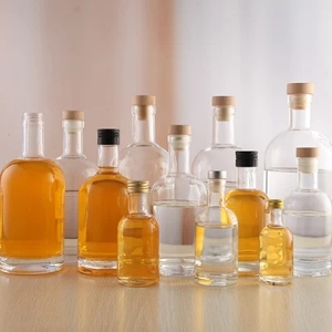 Recyclable 200ml 375ml 500ml 700ml 750ml 1000ml Bouteilles de vin en verre Vodka Whisky <span class=keywords><strong>Rhum</strong></span> Bouteille en verre avec liège - Product Image 1