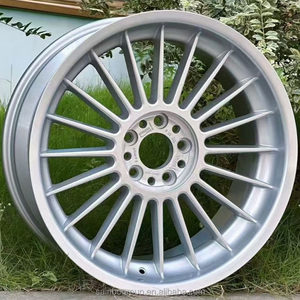 Rines Sainbo de Alta Calidad Plateados F72101 17x8.5 17x10 18x9 18x10.5 20x9 20x10, Rines Clásicos de Aleación de Aluminio para Autos Antiguos - Product Image 1