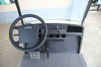 Voiturette de golf blanche 4 places avec auvent, port USB, contrôleur intelligent, 50-70 km/h, autonomie 90 km, pour attractions touristiques, visites, stations balnéaires, camping
