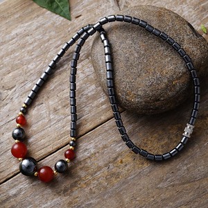 Collier de perles en pierre naturelle, pierres de galles noires avec calcédoine rouge, bijoux courts pour homme, cadeau, origine Yiwu - Product Image 1