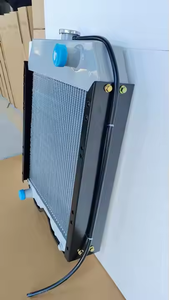 Radiateur de haute qualité 3680064M91 pour tracteur <span class=keywords><strong>Landini</strong></span> Atlas 100 Rex Cab <span class=keywords><strong>90</strong></span>, vente en gros d'usine, modèle de voiture Lexus personnalisable - Product Image 4