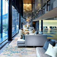 Tapis en laine pleine boucle abstrait de style médiéval pour usage commercial : hôtels, bureaux, bâtiments, aviations, navires de croisière