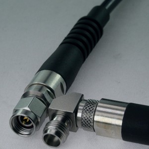 2489pc30-62a-26. 5G 26.5Ghz RL-19dB superflexible cáp thử nghiệm 2.4 Jack góc bên phải để 3.5 cắm sử dụng 6002a - Product Image 1