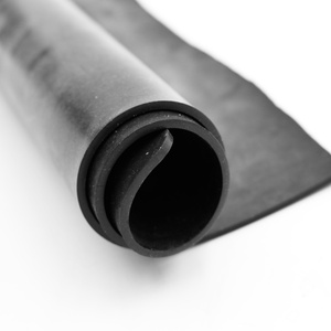 Gummimatte mit Hoher Abriebfestigkeit und Alterungsbeständigkeit für Dichtungsherstellung, Maschinenbeschichtung und Bodenpolsterung - Product Image 6