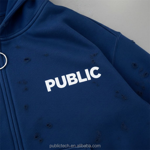 Sudadera con Capucha de Alta Calidad, Personalizada, 100% Algodón Orgánico, con Serigrafía y Detalles de Pedrería, Estilo Urbano Ecológico para Hombre - Product Image 3