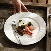Assiettes à dîner en porcelaine embossée, résistantes au lave-vaisselle, assiettes rondes blanches pour la cuisine, le restaurant, le service de nourriture
