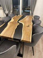 Nouvelle arrivée Table de rivière en époxy de luxe personnalisée - Plaque de noyer massif avec résine opaque noire, Table à manger haut de gamme