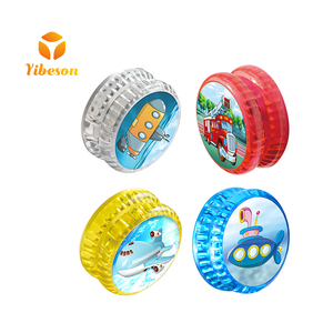 Juguete de Yo-Yo Retráctil con Temática de Tráfico para la Educación Infantil, Fabricado en Shantou, Barato, con Luces LED Intermitentes - Product Image 1