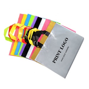Bolsas <span class=keywords><strong>de</strong></span> Compras <span class=keywords><strong>de</strong></span> Plástico con Asa, Reutilizables, Ecológicas, <span class=keywords><strong>de</strong></span> LDPE, con Logotipo Personalizado Impreso en la Base, para Tiendas <span class=keywords><strong>de</strong></span> Ropa y Regalos - Product Image 3