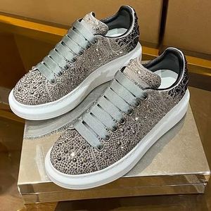 Nouveau modèle 2026 – Baskets de luxe en cuir pour hommes et femmes, personnalisables avec logo, souples, confortables, pour la marche, la course et le sport - Product Image 4