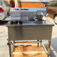 Machine professionnelle à fondre le chocolat avec roues et table vibrante – Offre spéciale