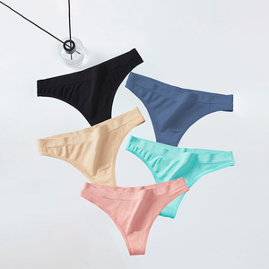 Slip da <span class=keywords><strong>Donna</strong></span> Tinta Unita di Alta Qualità, Traspiranti, Commercio all'Ingrosso, Mutandine da <span class=keywords><strong>Donna</strong></span> Senza Cuciture, <span class=keywords><strong>Taglie</strong></span> Forti, <span class=keywords><strong>Intimo</strong></span> Femminile, Perizoma - Product Image 2