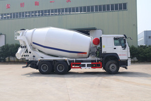 Autocarro <span class=keywords><strong>Betoniera</strong></span> Usato 6x4 con Caricamento Automatico, Motore Diesel 340CV, 10 Ruote, per Costruzione Stradale in Africa - Product Image 3