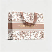 Sac à main élégant en papier recyclé avec poignée ruban intégrée, logo personnalisé, emballage en carton blanc 190-230 g/m²