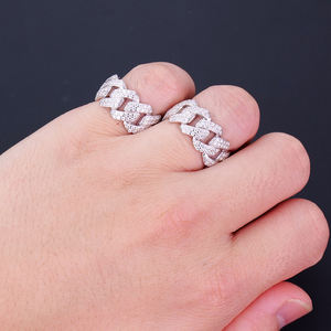 Anillo Cubano de Plata 925 con Baño de Rodio, 9mm, Tallas 7-11, Joyería Fina Personalizada para Hombre y Mujer - Product Image 1