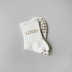 Vớ tập Yoga Pilates chống trơn trượt có logo tùy chỉnh, thiết kế riêng của bạn, dành cho nữ, hỗ trợ tập thể thao, Yoga và Pilates - Product Image 4