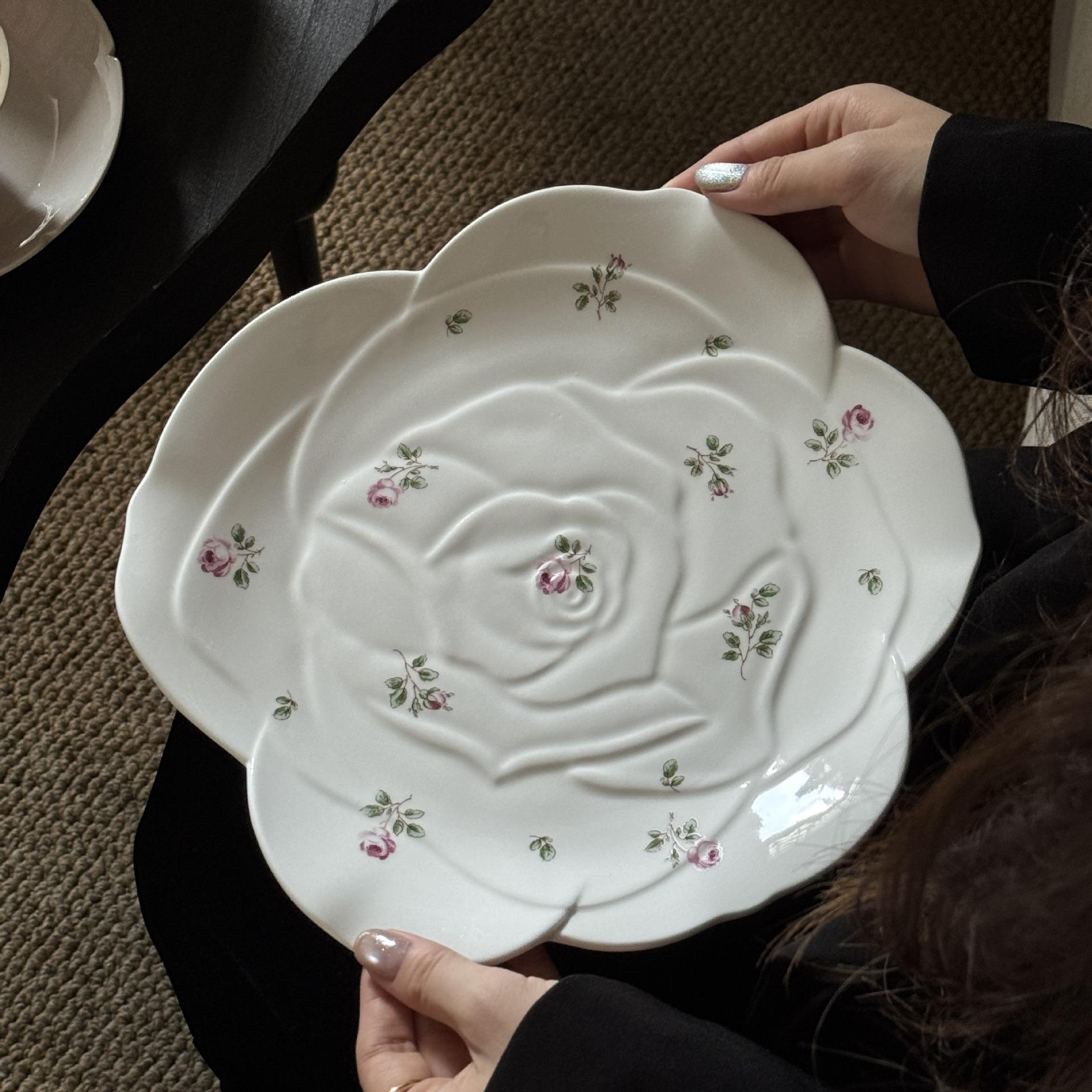 Rose plate, 10 inches