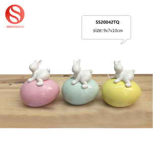 New design ceramic rabbit white desk's Home Decoration embrace the golden egg - Product Image 3