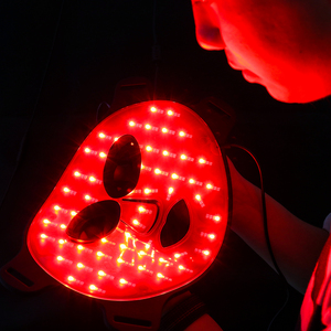 <span class=keywords><strong>Led</strong></span> mặt liệu pháp ánh sáng chuyên nghiệp chăm sóc da Silicone <span class=keywords><strong>LED</strong></span> mặt nạ màu Đỏ gần hồng ngoại liệu pháp ánh sáng mặt nạ - Product Image 6