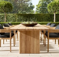 Ensemble de jardin d'extérieur de luxe léger de style italien Table et chaise de salle à manger rectangulaires en bois massif de teck pour hôtels Mobilier élégant