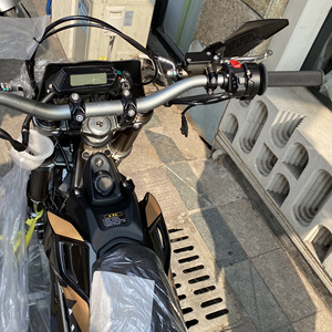 Moto de course tout-terrain à haute capacité de charge de 100 kg, moto de cross rapide 74v Ultra 2025 - Product Image 2