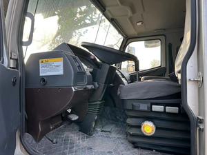 Sử dụng zoomlion ztc80iv <span class=keywords><strong>80t</strong></span> Điện thoại di động cần cẩu <span class=keywords><strong>tadano</strong></span> làm cho với weichai động cơ 50 tấn Max nâng tải từ Trung Quốc - Product Image 5