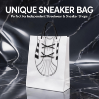 Sac en papier kraft de luxe blanc recyclable avec motif de baskets imprimé sur mesure en 3D, lacets, emballage de vente au détail pour magasin de chaussures