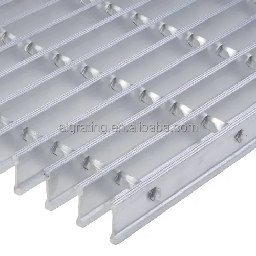 OEM customized specification high corrosion resistance decorative fence aluminum panel grating cover aluminum grating for deck