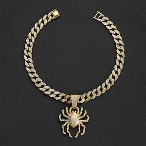 2024 nouveau style glacé chaîne cubaine avec alliage Hip Hop et collier pendentif grande araignée strass Bling
