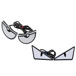 ไฟตกแต่งรถมอเตอร์ไซค์อเนกประสงค์ รูปสามเหลี่ยม สำหรับติดตั้งบนแผ่นป้ายทะเบียนรถแทรกเตอร์ รุ่น Demon Eye - Product Image 1