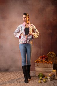 white <b>Quilted</b> Knitted Short Floral Patchwork Sleeveless Vest V-Neck <b>Single</b> Breasted Cotton Block Printed Spring Women's Jacket - Product Image 4