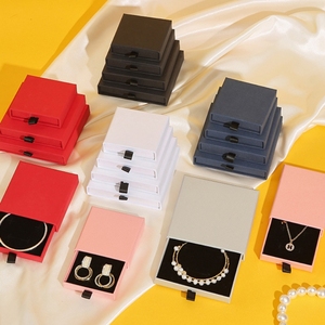 Hộp quà tặng cao cấp tùy chỉnh, hộp đựng trang sức, hộp đựng dây chuyền, bao bì trang sức, cán mờ và ép nổi tùy chỉnh cho đồng hồ và trang sức - Product Image 4