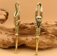 Cuillère d'oreille en laiton motif singe, vente en gros