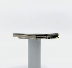 สมาร์ทโฟน Mate XT Ultra Thin Tri Foldable จอแสดงผลขนาดใหญ่แบบขยายได้ กล้องระดับพรีเมียม ชาร์จเร็ว แบตเตอรี่ใช้งานได้ยาวนาน - Product Image 5